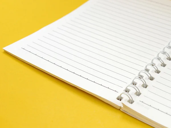 Close up blank memo notebook — Stock Photo, Image