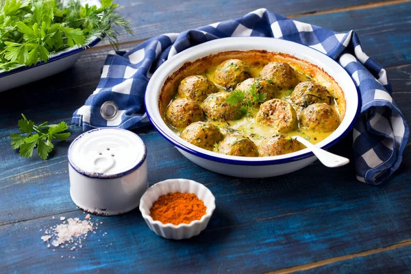 Albóndigas Con Verduras Horneadas Salsa Coco Enfoque Selectivo — Foto de Stock