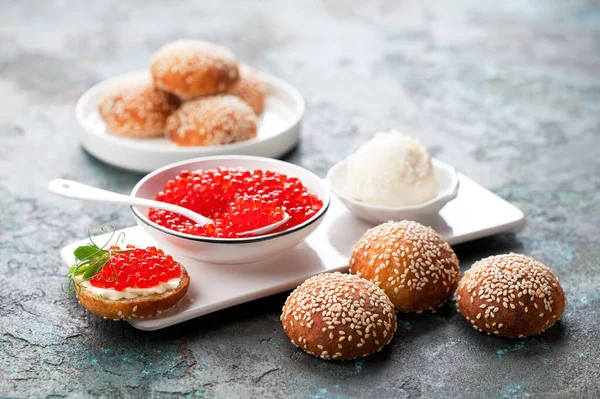 Homemade Keto Buns Fathead Dough Red Caviar Butter Serving Board — Stock Photo, Image