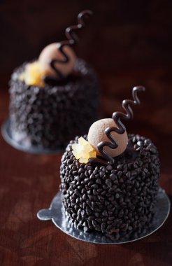 ev yapımı çikolatalı mini kek