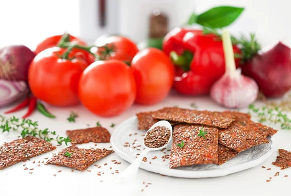 Flax seed and vegetables crackers — Stock Photo, Image