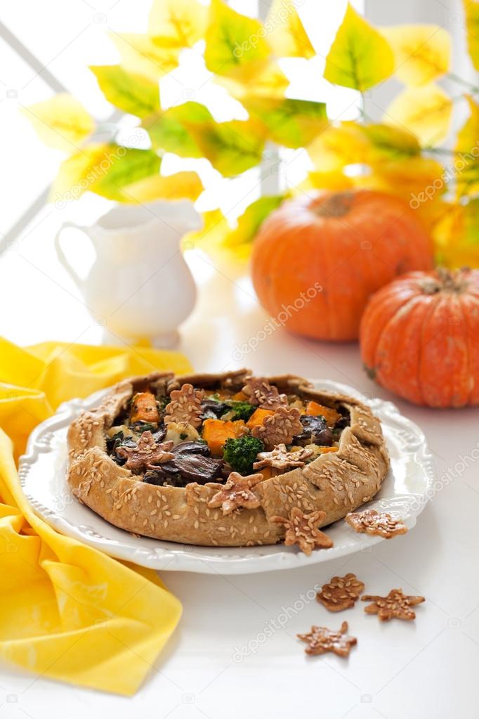 Galette with pumpkina and mushrooms