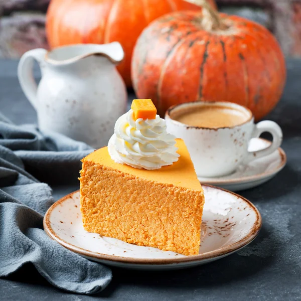 Piece of pumpkin cheesecake — Stock Photo, Image