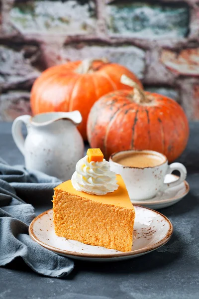 Piece of pumpkin cheesecake — Stock Photo, Image