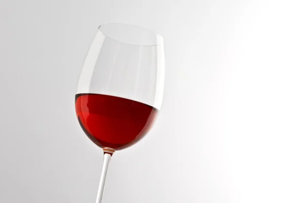 Elegante copa de vino tinto — Foto de Stock