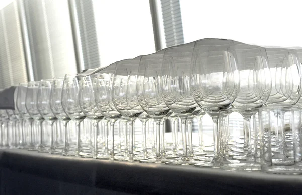 清洁水晶般清澈标准酒杯 — 图库照片