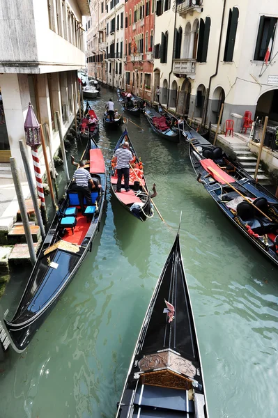 Venetian gondola in a canal — Stock Photo, Image