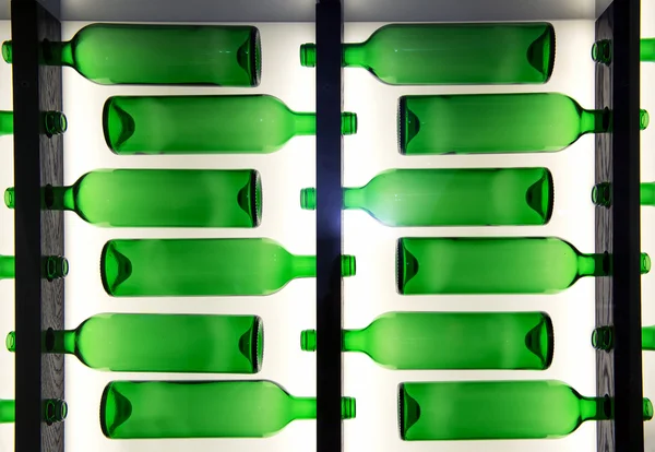 Dekoratív mintát a zöld üveg palackok — Stock Fotó