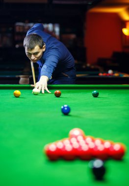 Top ve Snooker oyuncusu