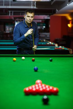 Top ve Snooker oyuncusu