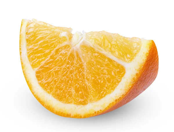 Сегмент свіжого апельсина ізольований на білому фоні — стокове фото