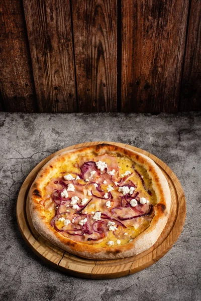 Pizza Ham Cheese Cottage Cheese Lies Wooden Board Gray Concrete — Stockfoto