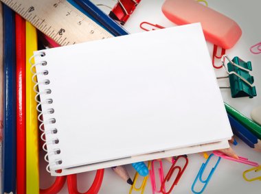 Defter educatinal malzemeleri ile