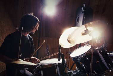 Rock'n roll davulcu