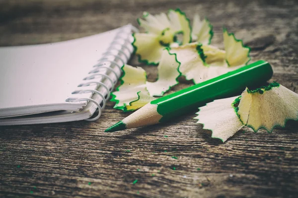 Bärbar dator med pensil — Stockfoto