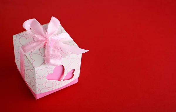 Gift box with hearts — Stock Photo, Image