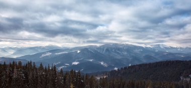 Kış Dağı Manzarası