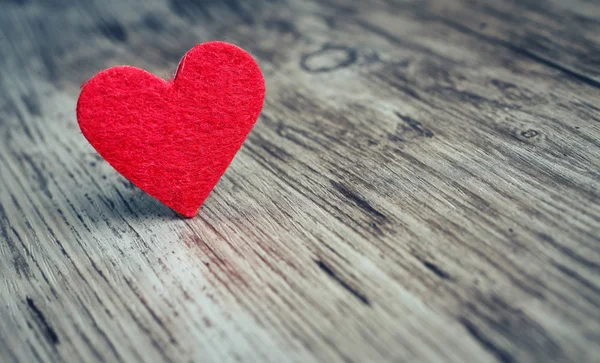 Red heart on the wooden  background — Stock Photo, Image