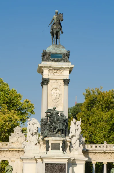 Alfonso Monument Buen Retiro Park Madrid Spain —  Fotos de Stock