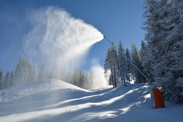 Snow machine in action — Stock Photo, Image