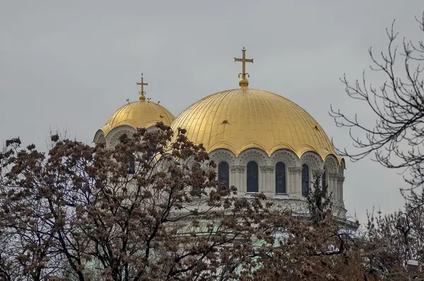 Vue de la cathédrale Alexandre Nevsky à Sofia — Photo