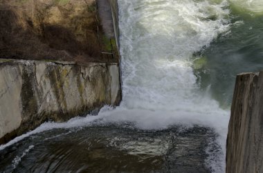 Barajı Dolusavak görünümünü güzellik