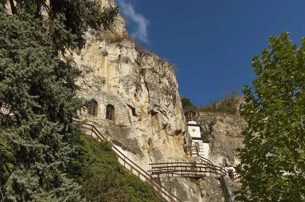 Le monastère rupestre "St Dimitrii de Basarbovo", Bulgarie . — Photo