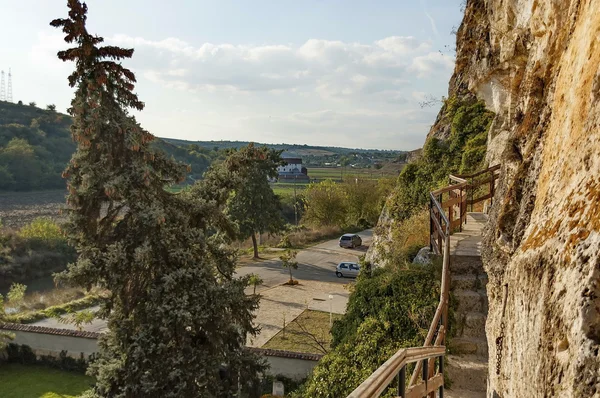 Le monastère rupestre "St Dimitrii de Basarbovo", Bulgarie . — Photo