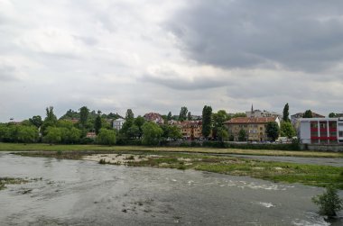 Plovdiv şehirdeki nehir Maritsa