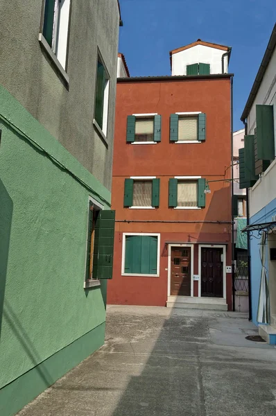 Colorful île de Burano, près de Venise, Italie — Photo