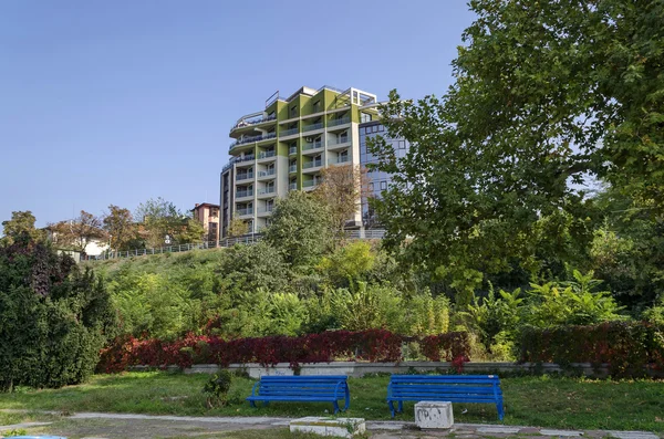 Riverside park in Ruse stad langs de rivier de Donau — Stockfoto