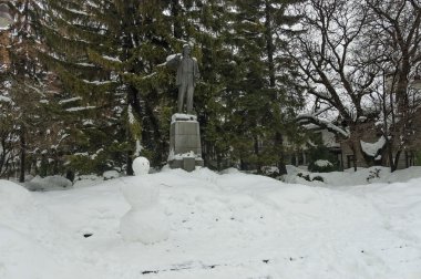 Bulgar şair Nikola Vaptsarov antik Bansko şehirdeki heykeli