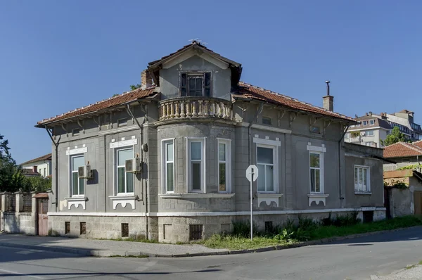 Razgrad town, street and house — Stock Photo, Image