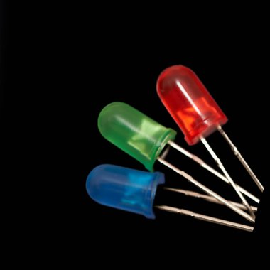 İğne için renkli plastik iğneler.