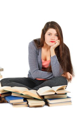 Beyaz arka plan üzerinde izole kitap ile kız.