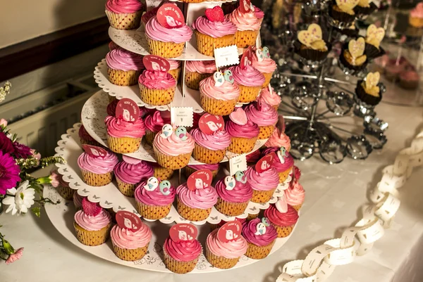 Cupcake tower — Stock Photo, Image