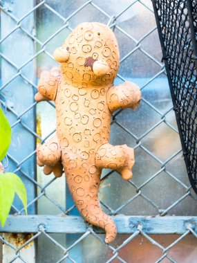 Tel örgü bebek kertenkele kil