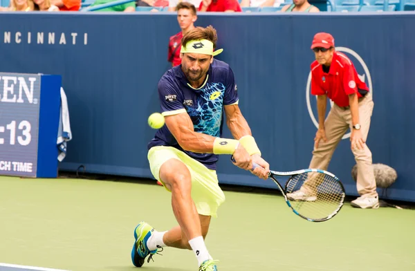 Mason, Ohio - August 15, 2016: David Ferrer in a first round match at the Western and Southern Open in Mason, Ohio, on August 15, 2016. — Stock Photo, Image