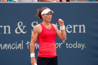 Stosur 008
