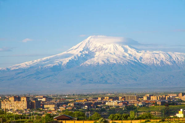 Erivan Ermenistan Dan 137 Metre Yükseklikteki Ararat Dağı Türkiye Görülüyor — Stok fotoğraf