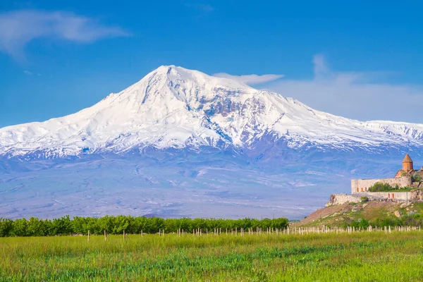 Mosteiro Khor Virap Frente Monte Ararat Visto Erevan Armênia Este — Fotografia de Stock