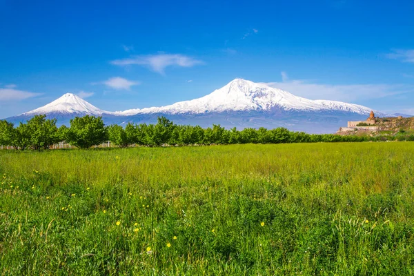 Monasterio Khor Virap Frente Monte Ararat Visto Desde Ereván Armenia — Foto de Stock