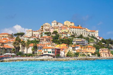 İtalya 'nın Liguria bölgesinde bir kıyı kenti Imperia, İtalya Rivera.