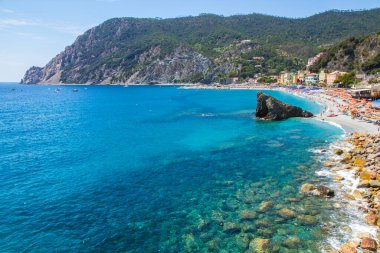 Resimli kıyı köyü Monterosso al Mare, Cinque Terre, İtalya.