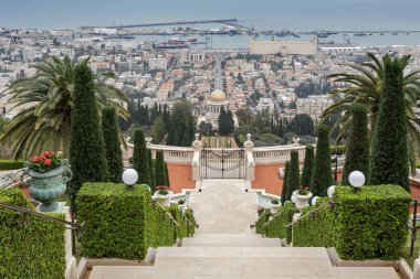 Bahai Bahçesi 'nin üst manzarası.
