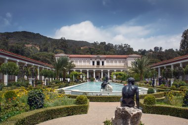 Ünlü Getty Villa