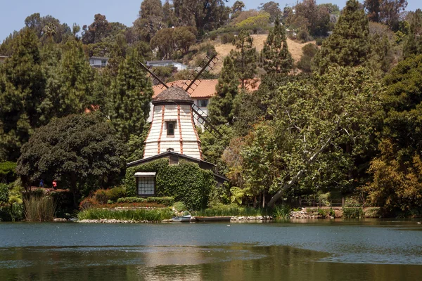 Fellowship Lake Shrine — Stock Photo, Image