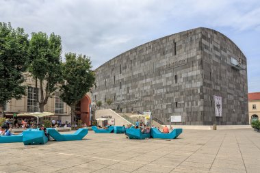 Mumok (Museum Moderner Kunst) Museum of Modern Art
