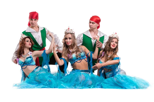 Carnival dancer team dressed as mermaids and pirates.  Isolated on white background in full length. — Stock Photo, Image