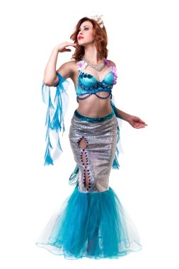 Karnaval dansçı Kadın kılığında, bir deniz kızı izole gibi beyaz giyinmiş